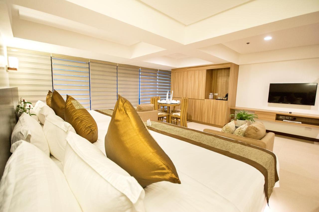 Commander Suites De Boracay Manoc-Manoc Экстерьер фото