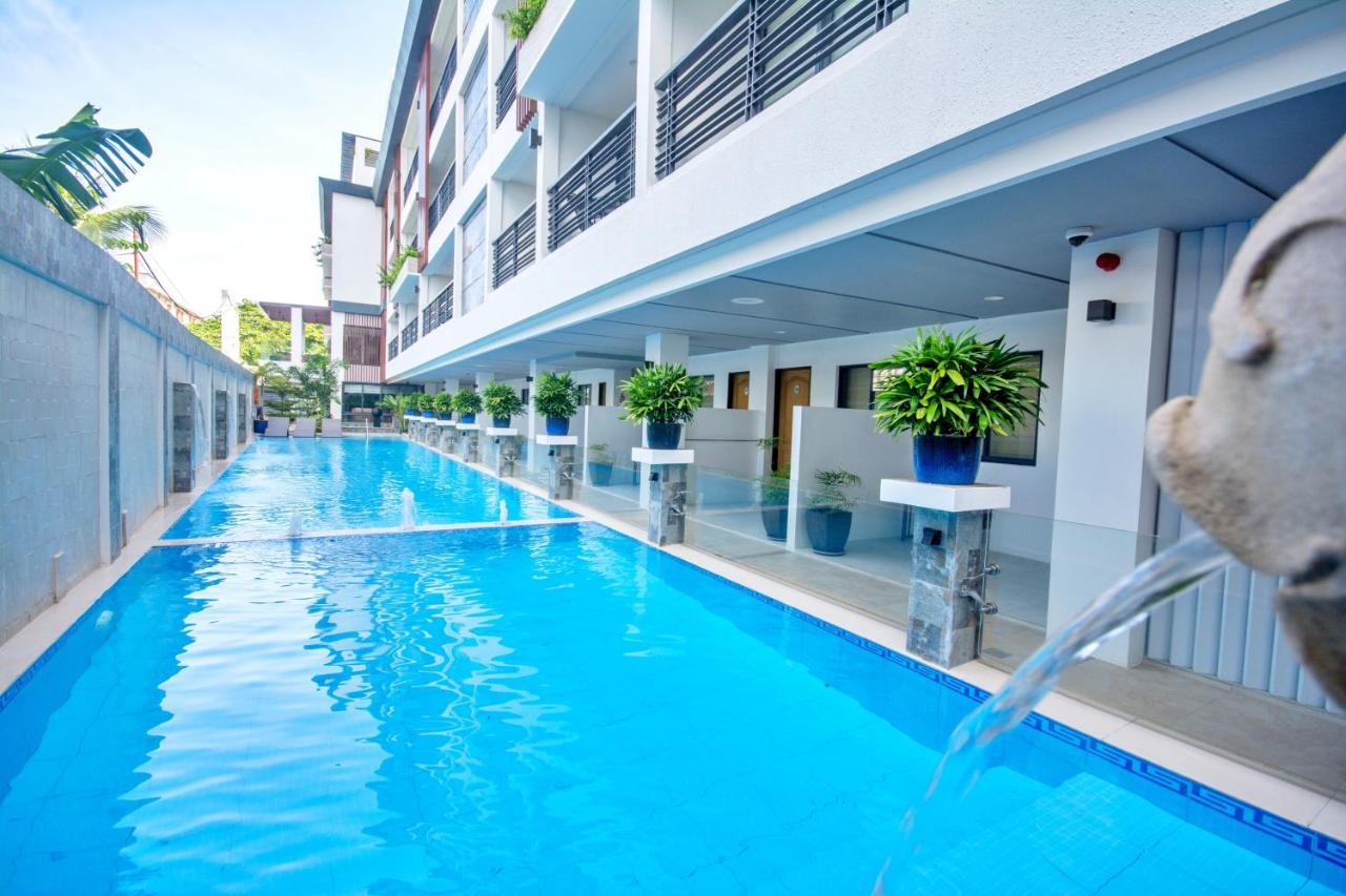 Commander Suites De Boracay Manoc-Manoc Экстерьер фото