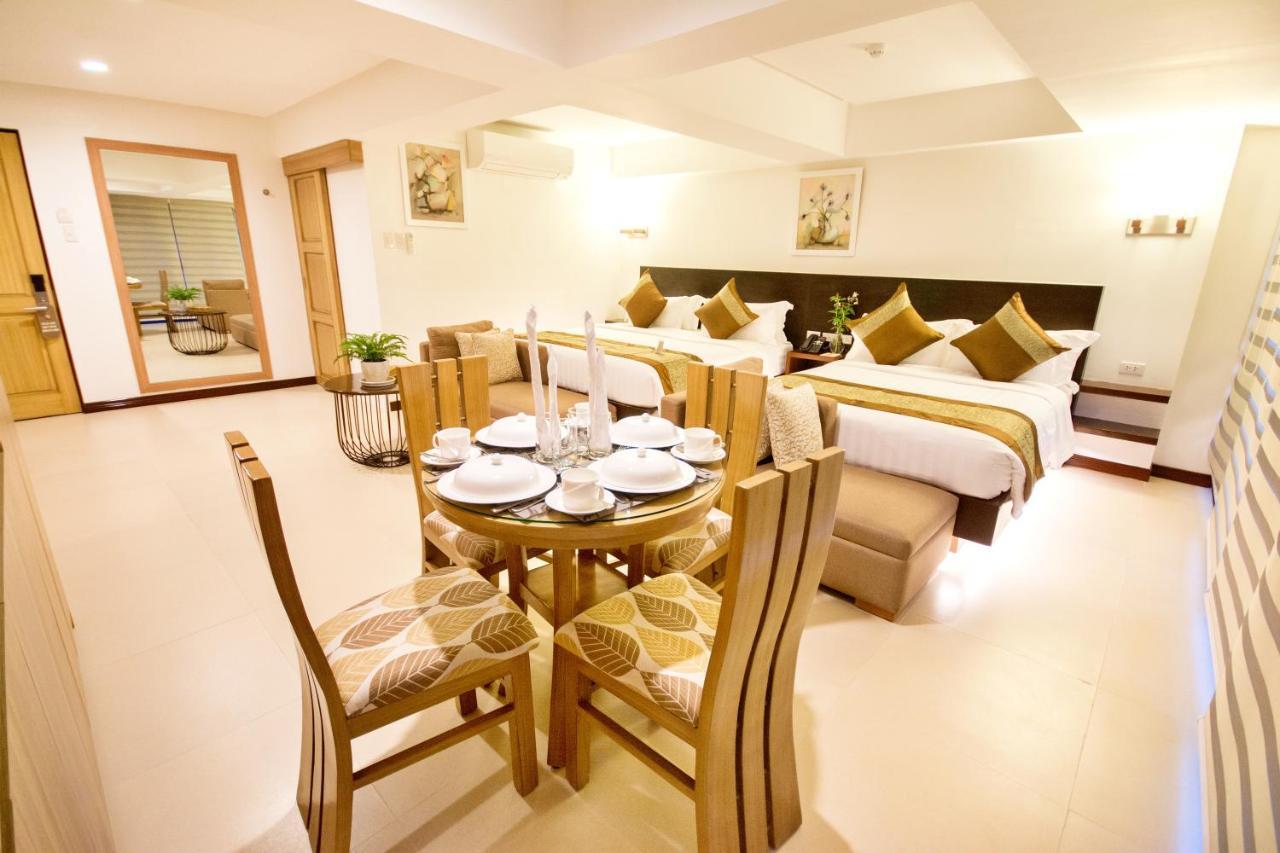 Commander Suites De Boracay Manoc-Manoc Экстерьер фото